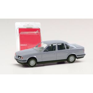 MiniKit: BMW 5er E 34 GRI