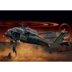 Kit de construit elicopter UH-60 Black Hawk "Night Raid" 1:72