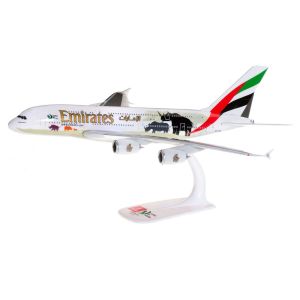 Kit de construit avion Airbus A380 Emirates "Uniti pentru fauna" 1:250