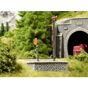 Fundatie pentru semafoare in panta