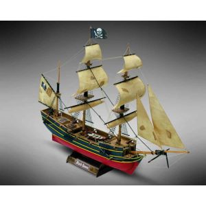 Kit de construit corabie din lemn Black Queen scara 1:135