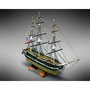 Kit de construit corabie din lemn U.S.S. Constitution scara 1:330