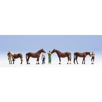 Set figurine H0, ingrijirea cailor
