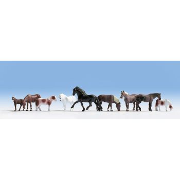 Set figurine HO Animale domestice Cai 9 buc