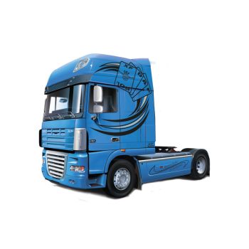 Kit de construit camion DAF XF 105 SPACE AMERICA 1:24 RESIGILAT