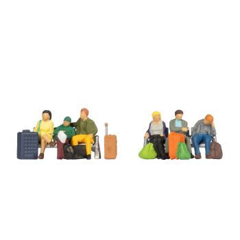 Set figurine H0, calatori care stau jos,  6 buc