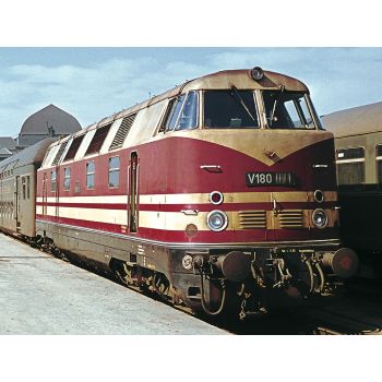 Locomotiva diesel V 180, DR, Epoca III